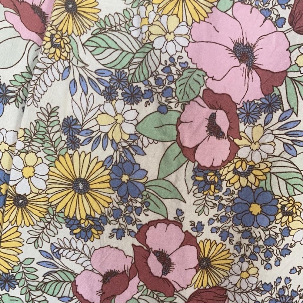 AGB floral print lightweight boho top with crochet detail size S - Picture 9 of 17